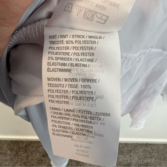NWOT Susan Graver Top/Clipped Peplum and Sleeves | Size S - Picture 6 of 8